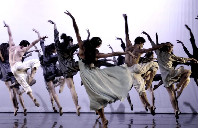 LE SACRE DU PRINTEMPS ET LE SACRE DE LA DANSE