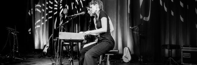Pauline Roth - Laisse chanter les filles