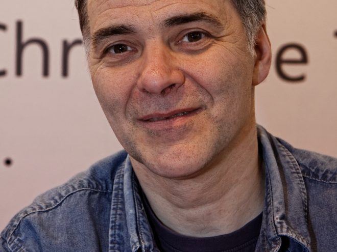 Paris_-_Salon_du_livre_2012_-_François_Place_-_001